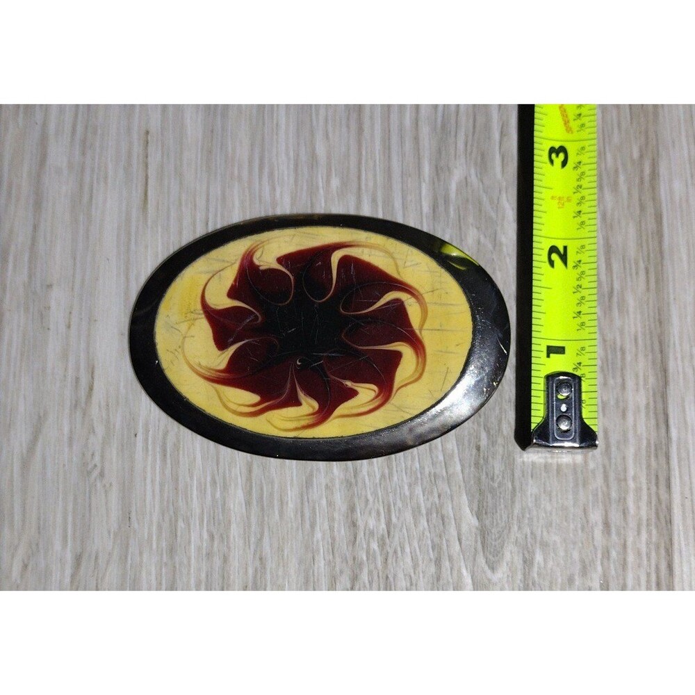 Vintage 70'ish Enameled Belt Buckle - Picture 4 of 6